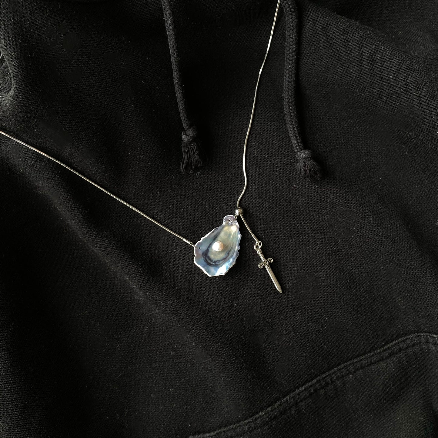 【The World is Your Oyster】Pull-thru Necklace