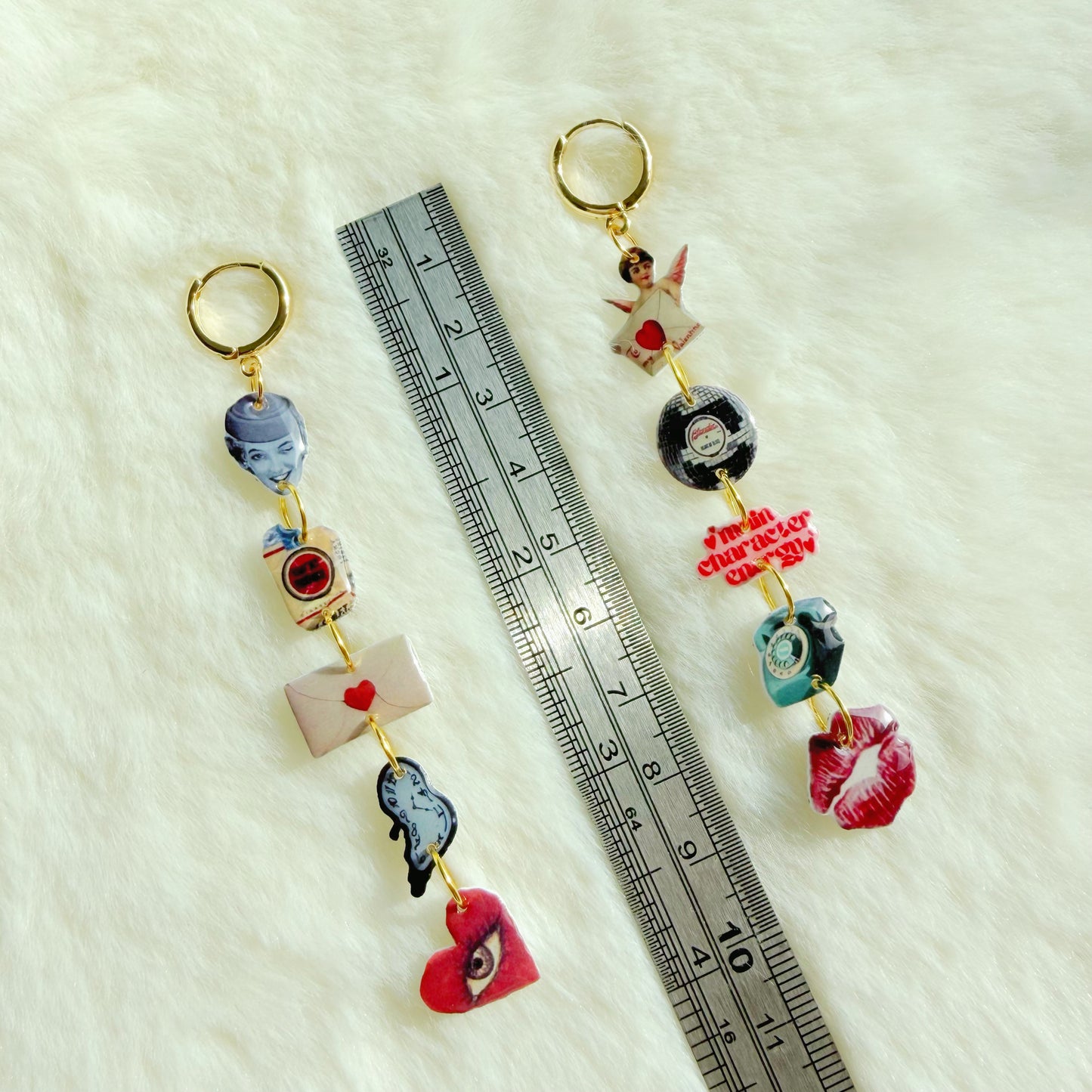 Vintage Girl Earrings 💋